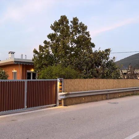 Terpsichore's House Daire Sami (Kefalonia)